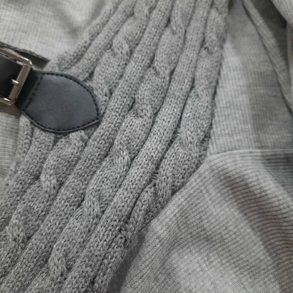 Cable knit buckle front sweater - Picture 7 of 10